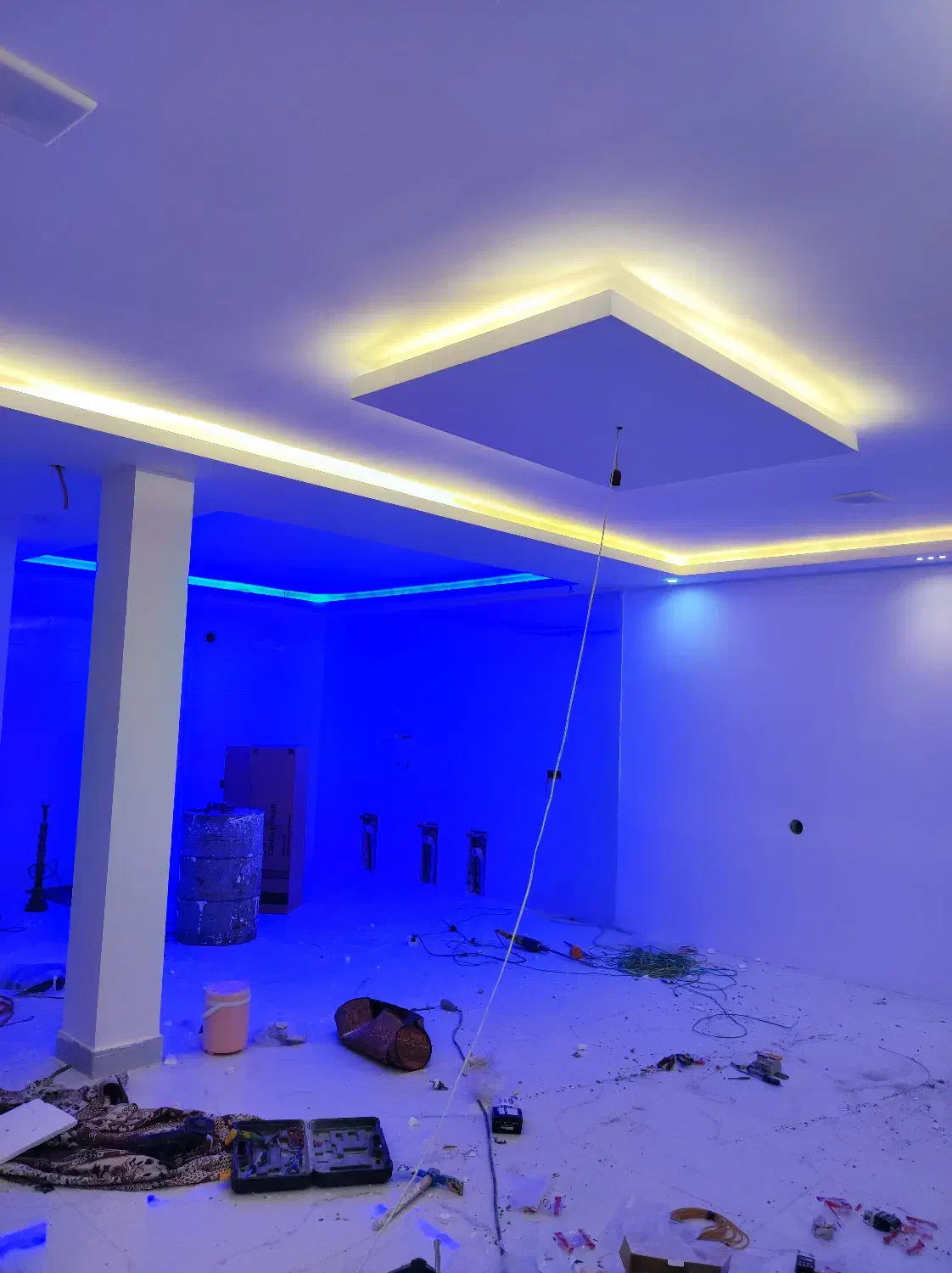 خدمات برقی .پیکور.آیفون.جوش.برش کلیه نصبیات|خدمات پیشه و مهارت|داراب, |دیوار