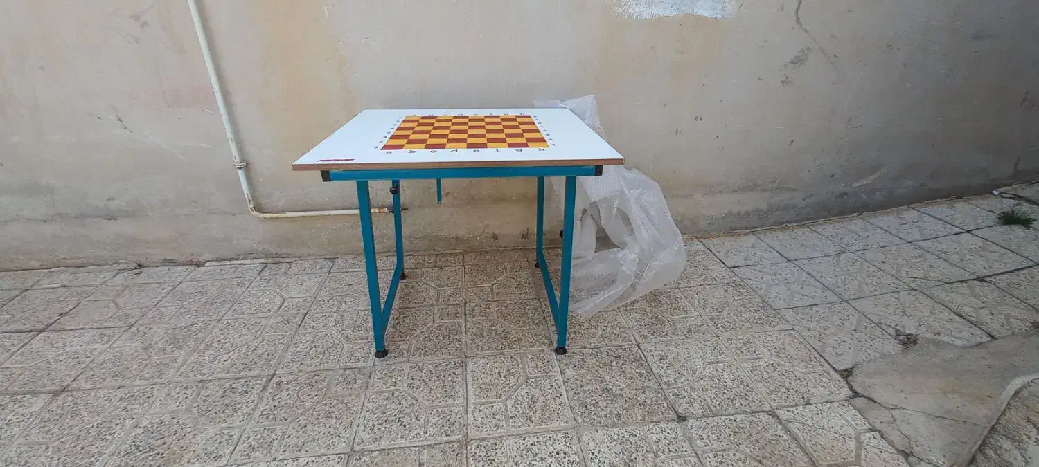 شطرنج پایه دار|میز و صندلی غذاخوری|میانه, |دیوار