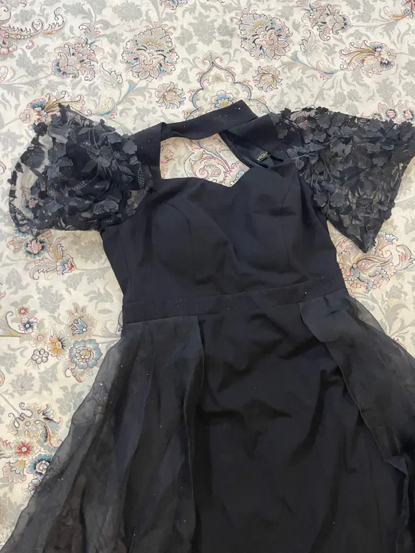 لباس مجلسی نو تازه|لباس|رشت, یخسازی|دیوار