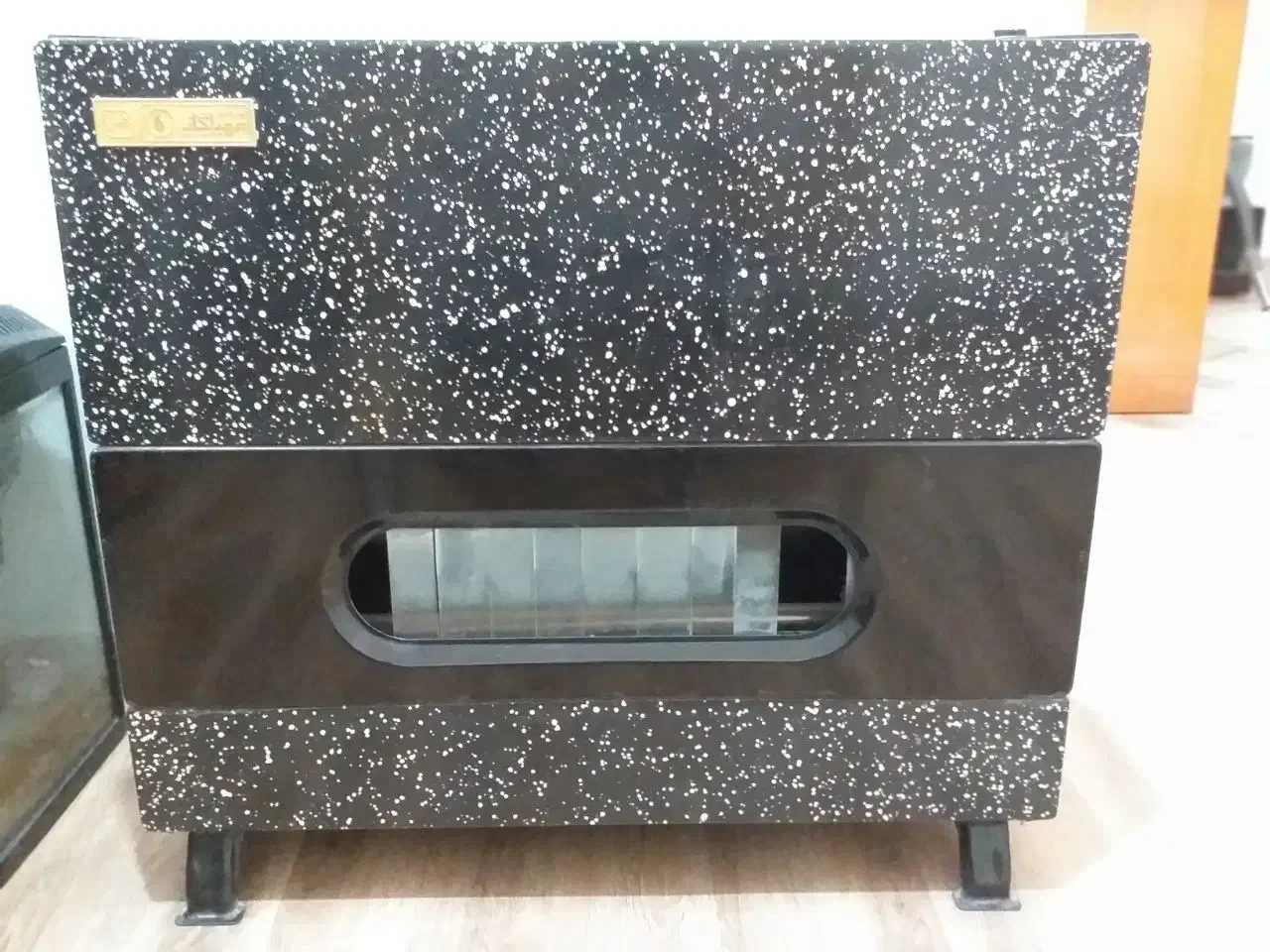 بخاری بزرگ|بخاری، هیتر، شومینه|اصفهان, خرم|دیوار