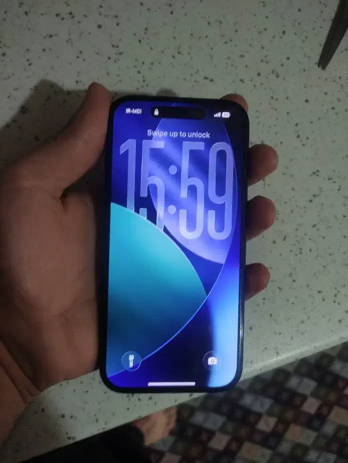 ایفون ۱۵ نرمال ۱۲۸ گیگابایت رنگ مشکی|موبایل|ری, شهادت|دیوار