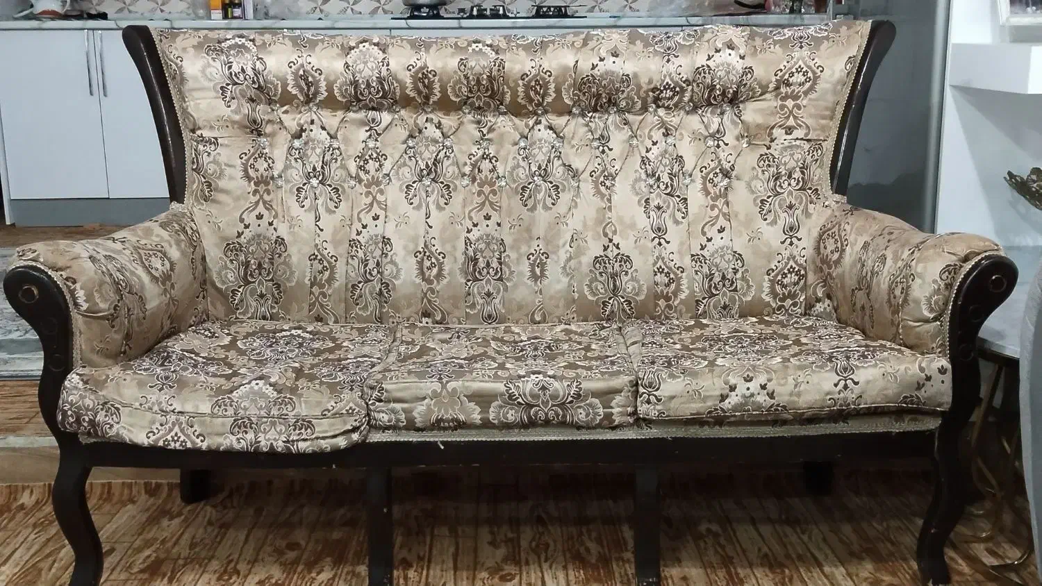 مبل‌محکم‌وراحت|مبلمان خانگی و میز عسلی|مشگین شهر, |دیوار