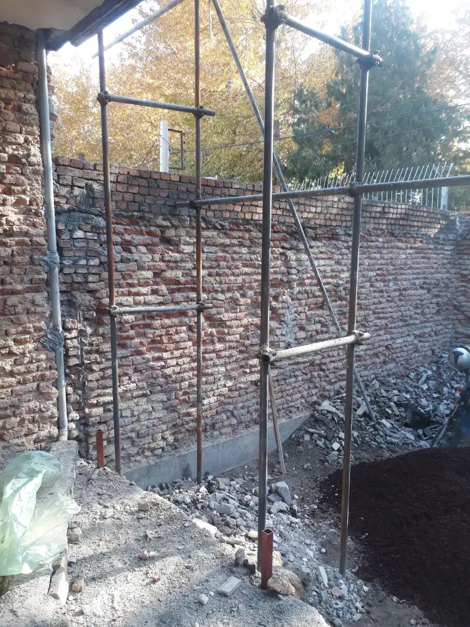 تخریب و بازسازی ساختمان با ابزار پیشرفته|خدمات پیشه و مهارت|رباط‌کریم, رباط‌کریم|دیوار