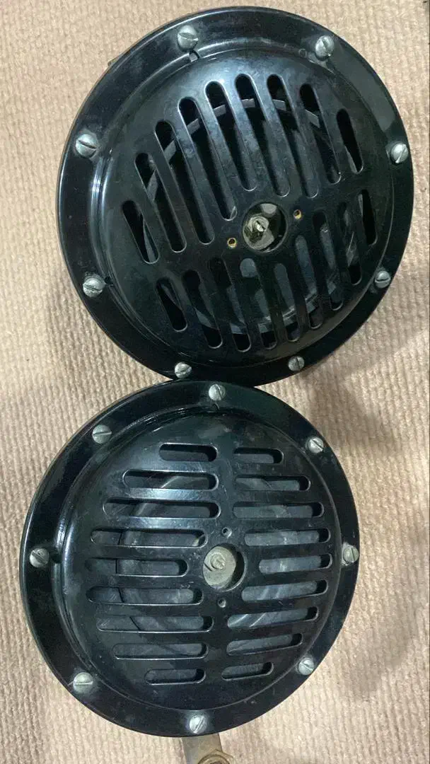 بوق ۱۰۱۱ درحد|قطعات یدکی و لوازم جانبی|آستانه اشرفیه, |دیوار