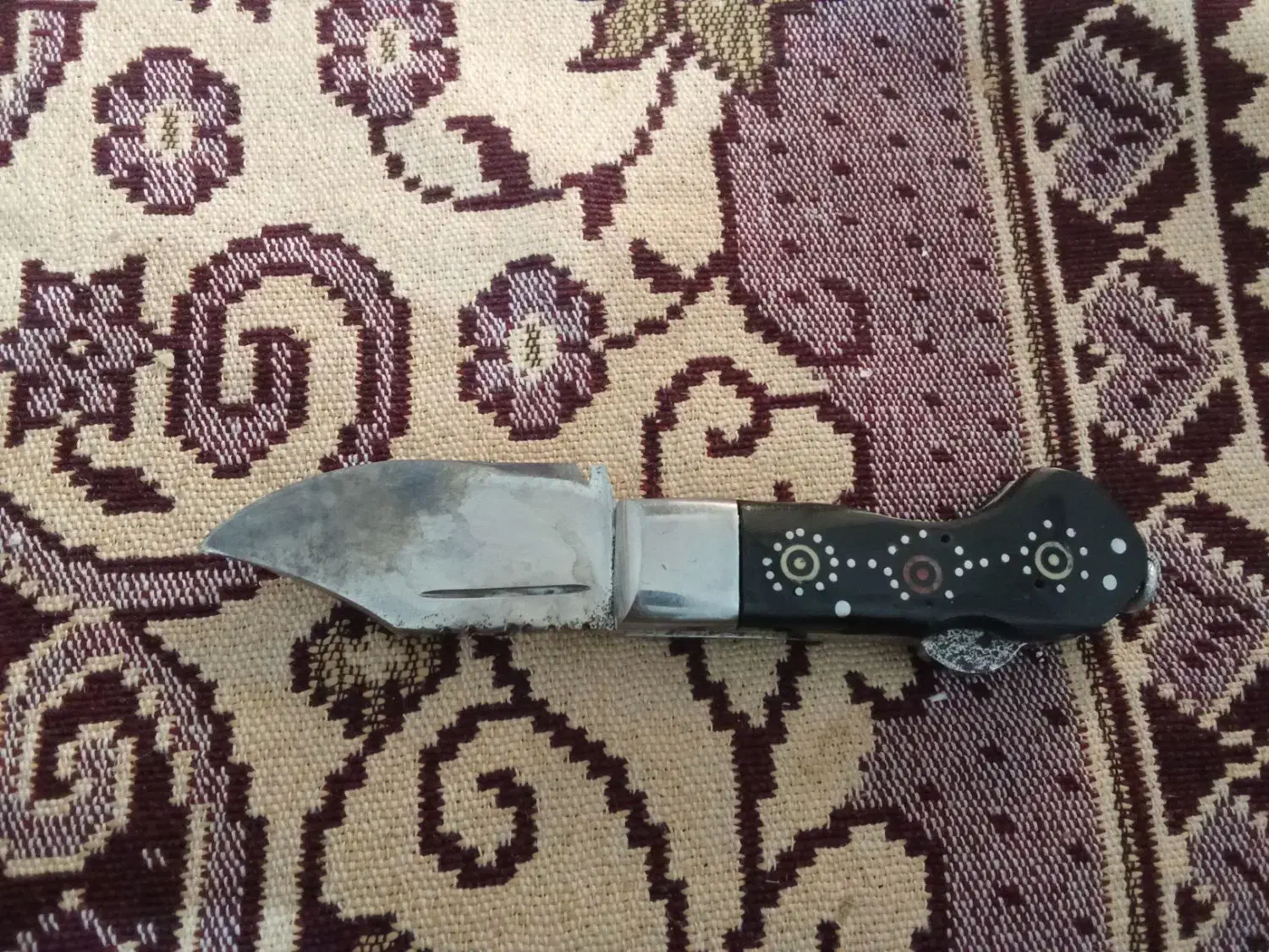 چاقو بابا|کلکسیون اشیاء عتیقه|سراب, |دیوار