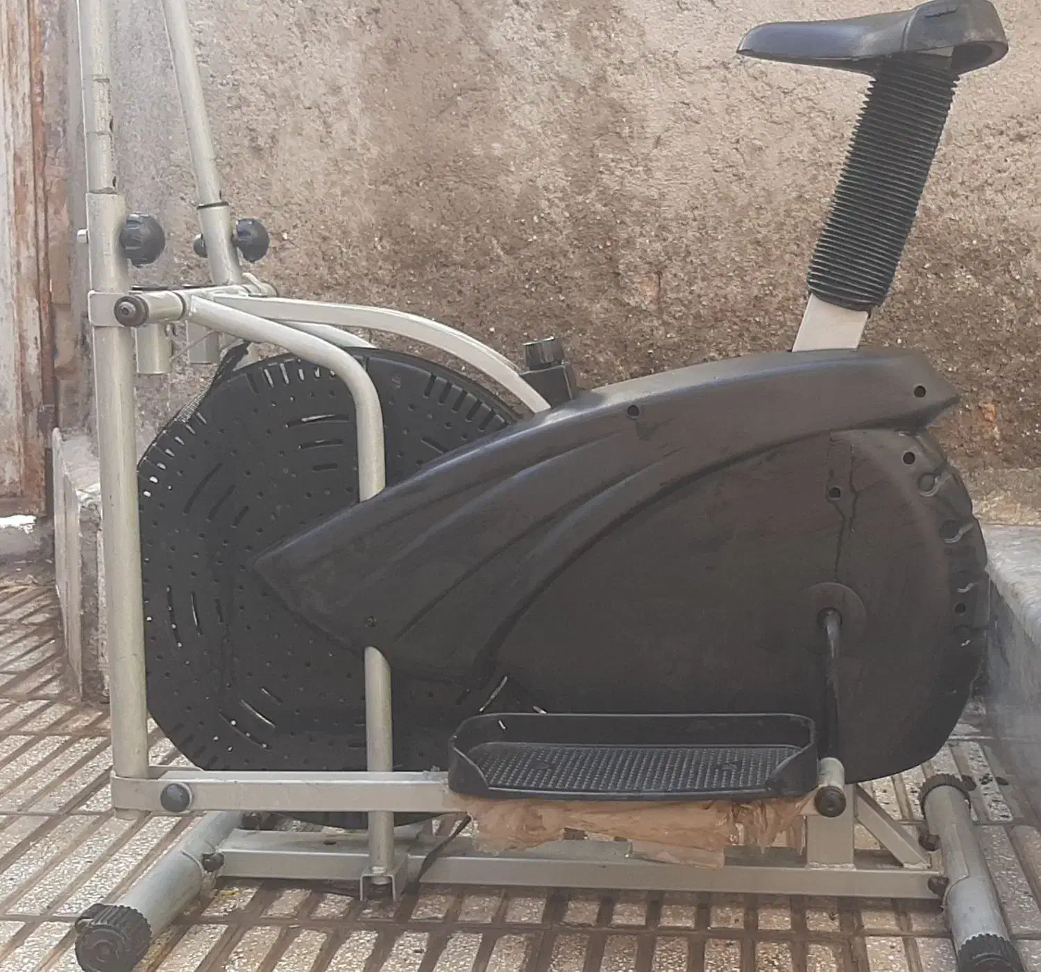 دوچرخه ثابت|تجهیزات ورزشی|سبزوار, چهارراه فرودگاه|دیوار