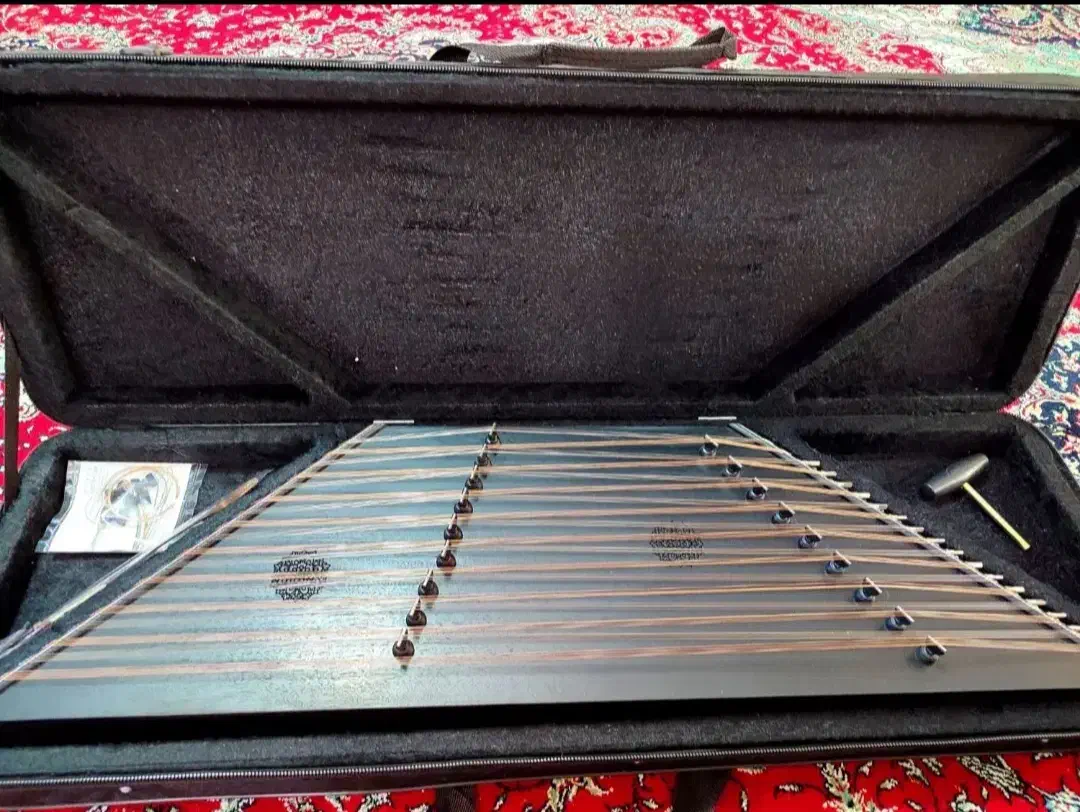 سنتور|سازهای سنتی|فولادشهر, A3|دیوار