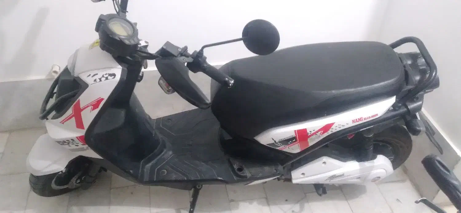 متور سیکلت برقی نامی ۲۰۰۰وات|موتورسیکلت|اردکان, |دیوار