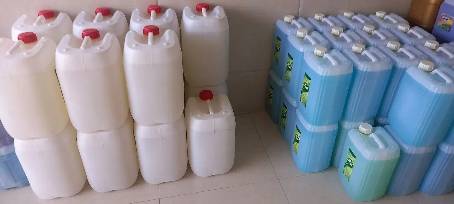 شامپو سر ده و بیست|مواد شوینده و دستمال کاغذی|یزد, |دیوار