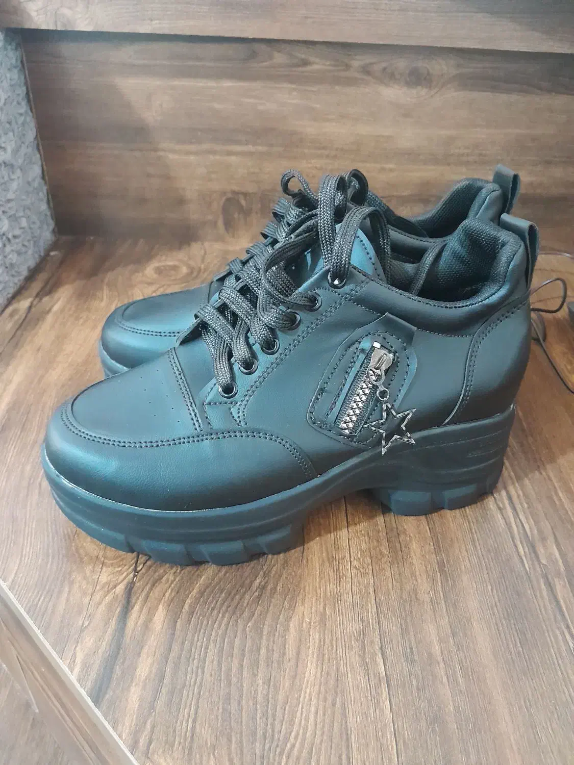 کفش سایز 38نونو|کیف، کفش، کمربند|اشتهارد, |دیوار