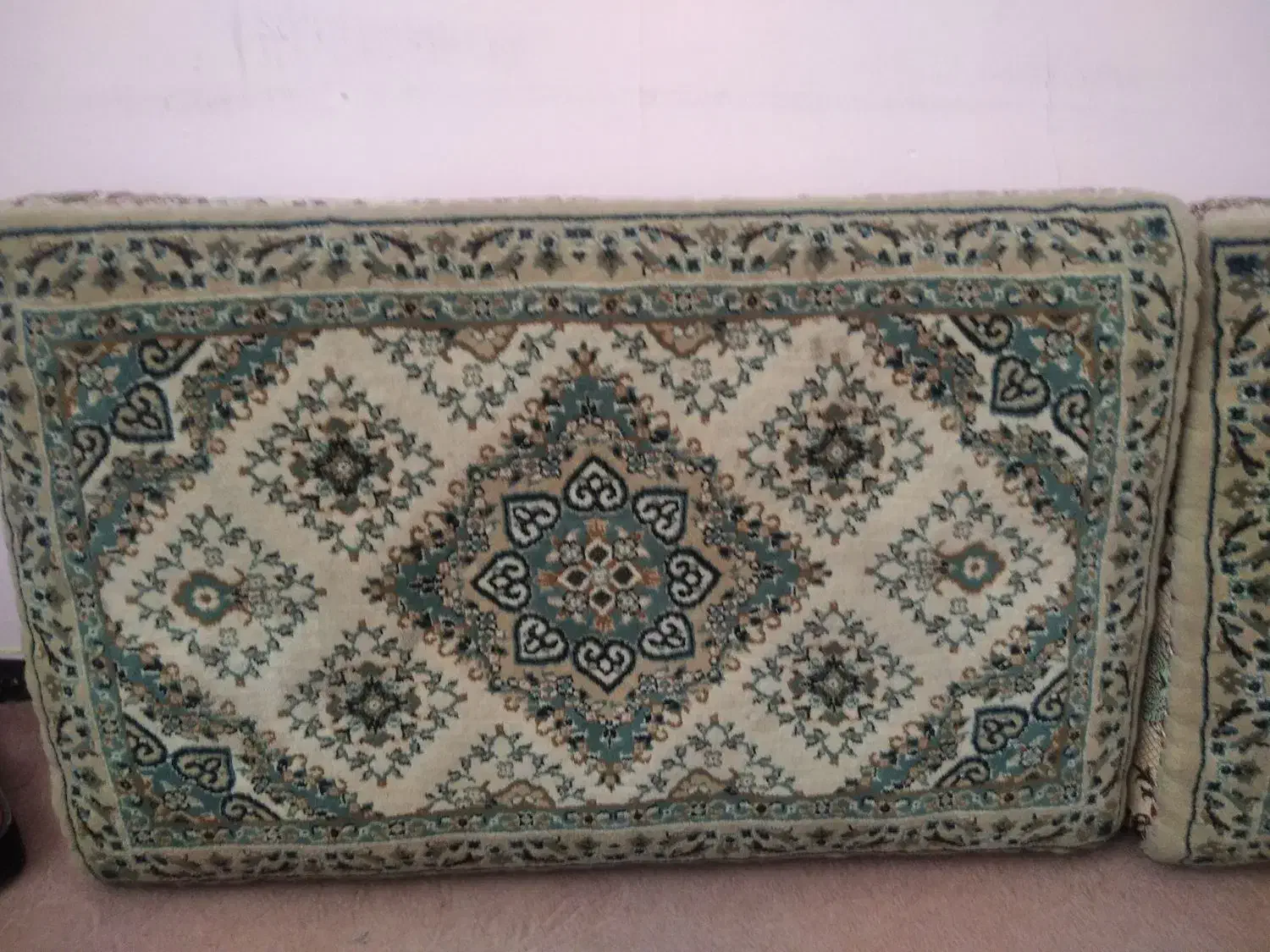 ۶عدد پشتی|پشتی|سنندج, |دیوار