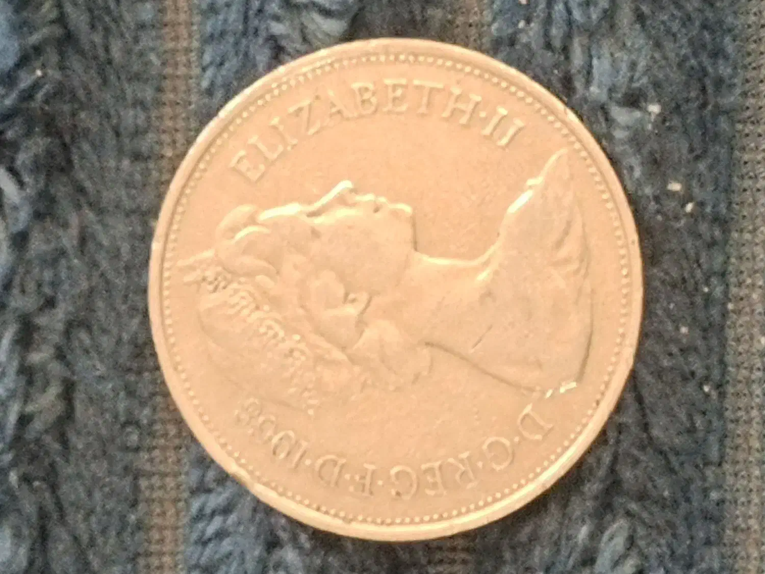 چند سکه قدیمی|کلکسیون سکه، تمبر، اسکناس|خورموج, |دیوار