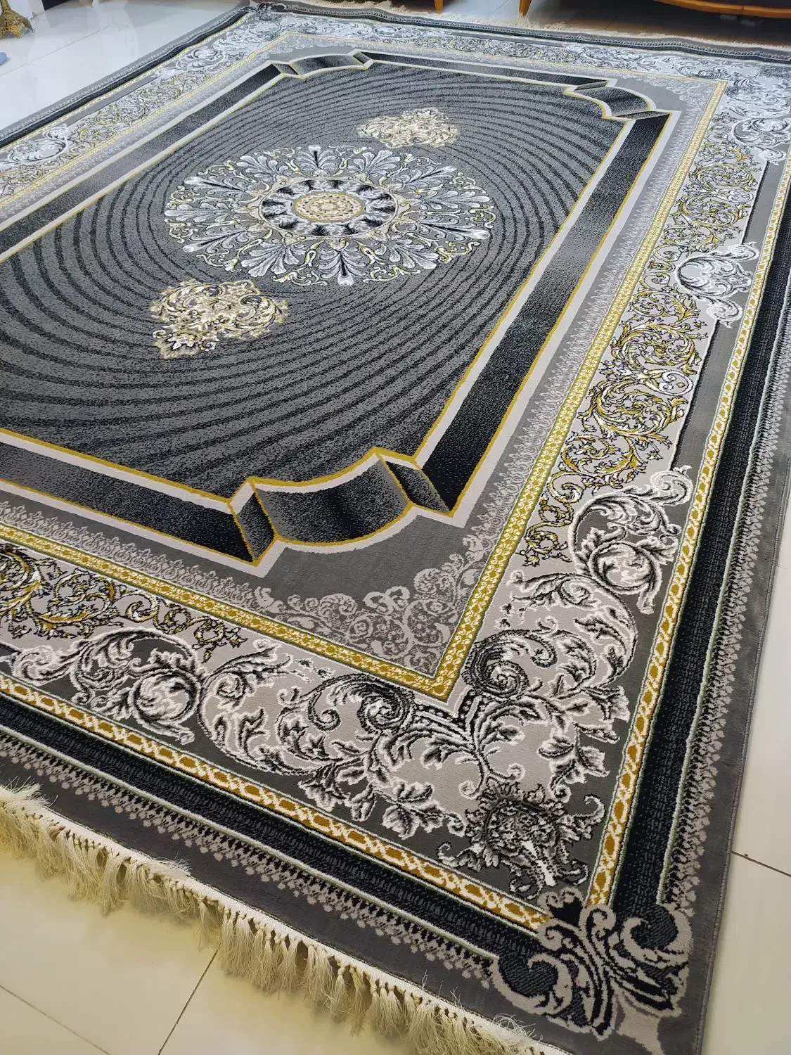 فرش 12متری 440شانه B c F ا،نو نو|فرش|نهاوند, |دیوار