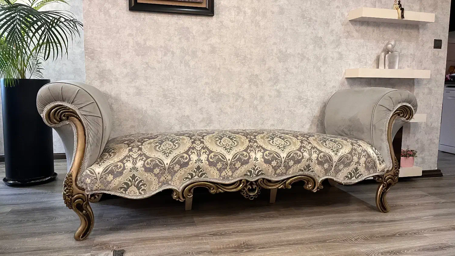 مبل چستر مجلسی|مبلمان خانگی و میز عسلی|رشت, چله خانه|دیوار