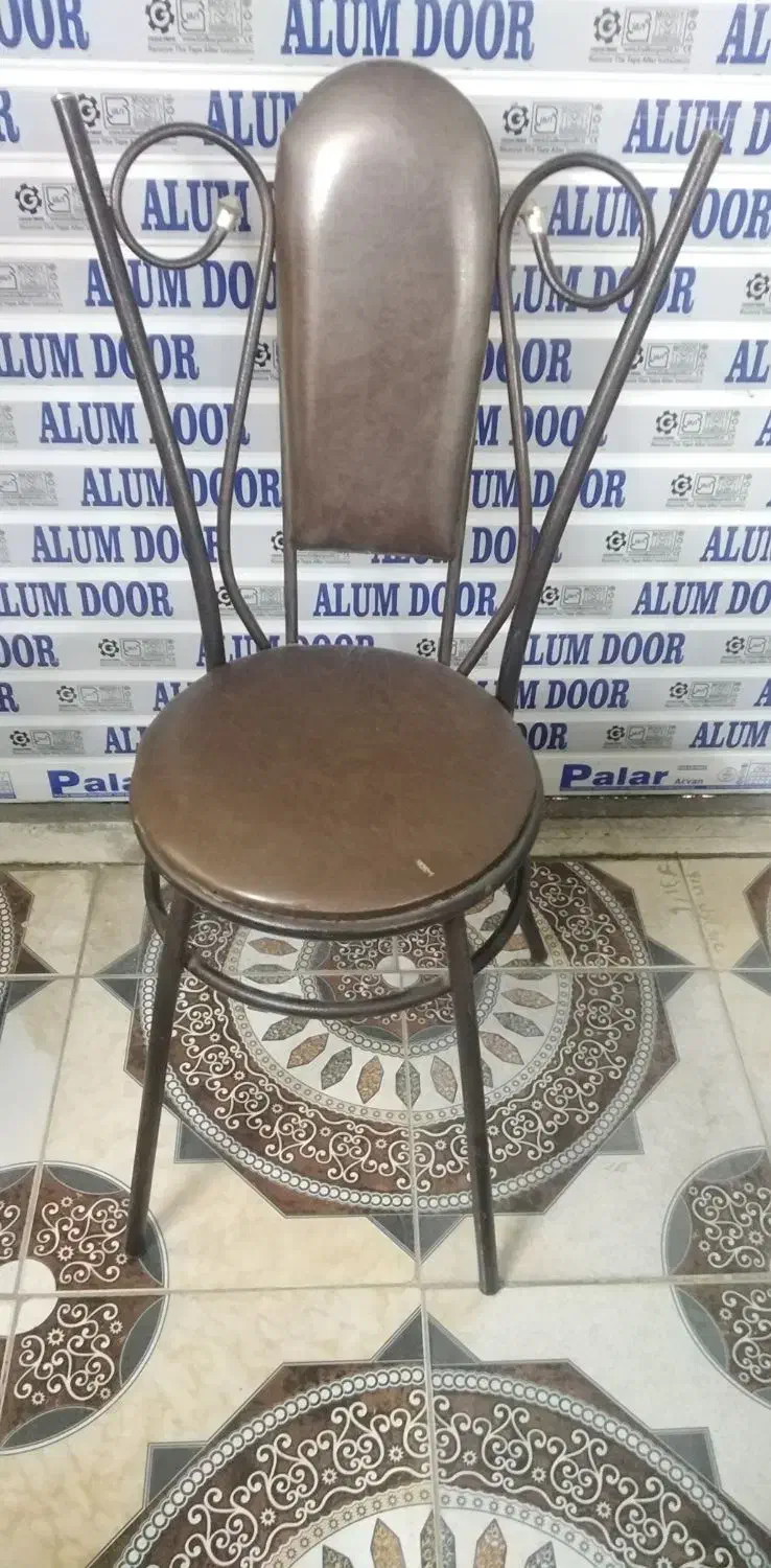 صندلی|میز و صندلی غذاخوری|یزد, |دیوار