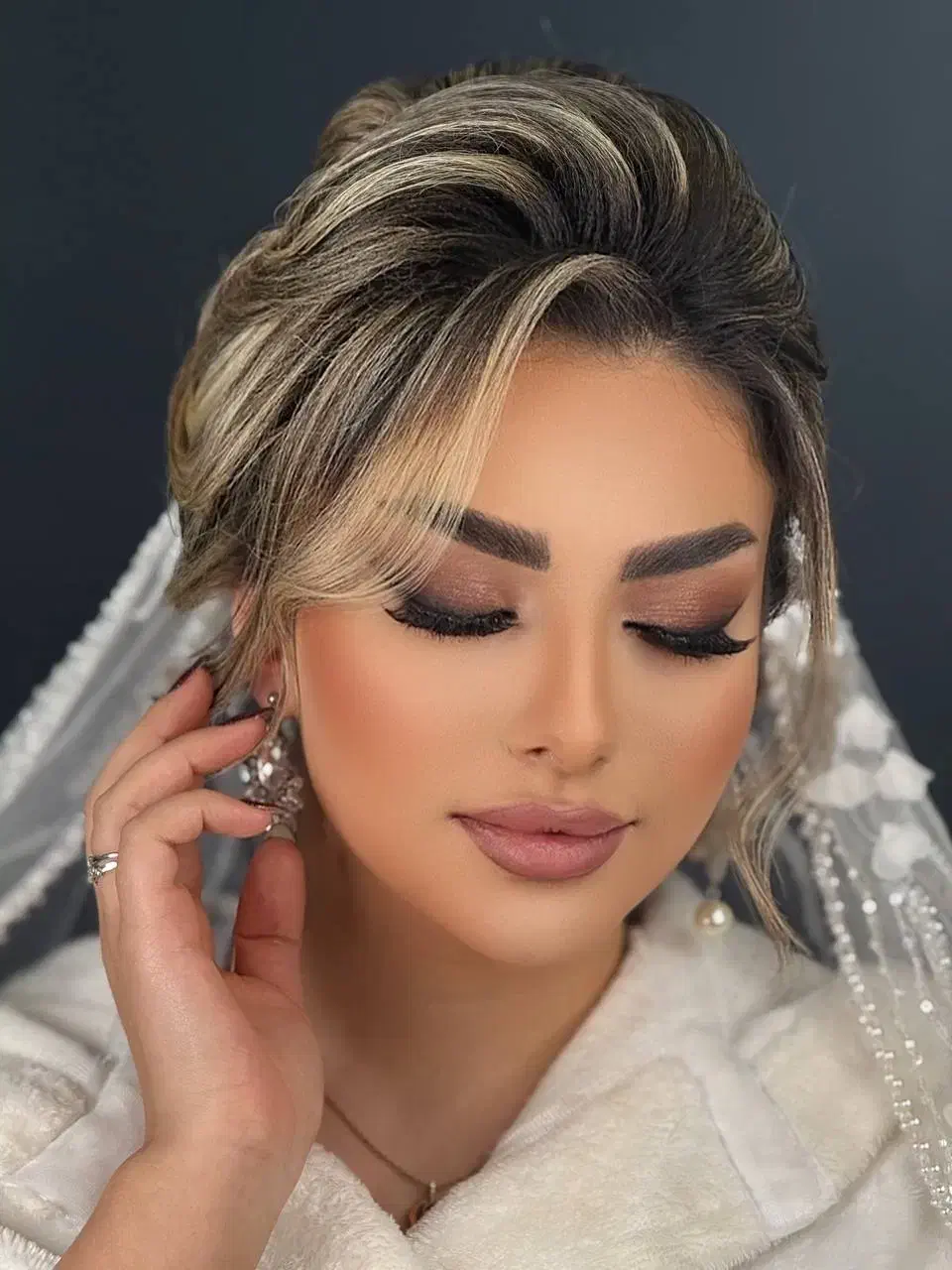 اجاره لاین و اتاق در مجموعه زیبایی|خدمات آرایشگری و زیبایی|مشهد, گوهرشاد|دیوار