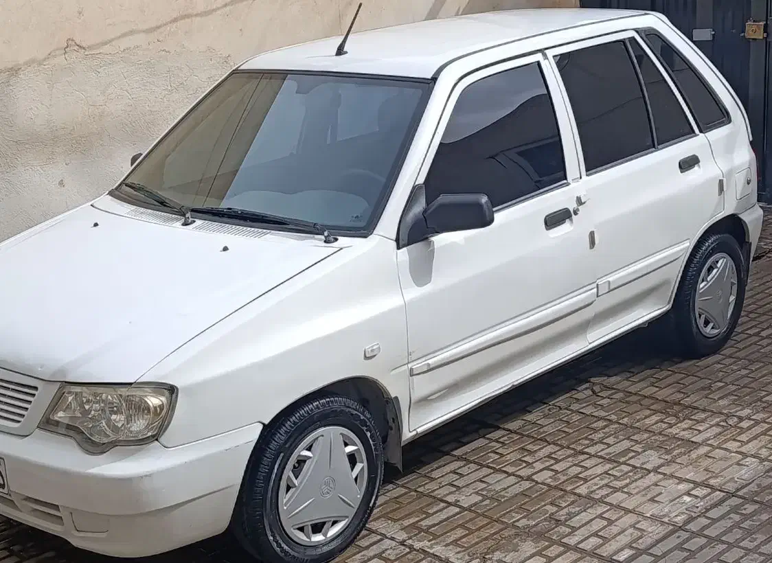 111 مدل 95|خودرو سواری و وانت|کرمان, |دیوار