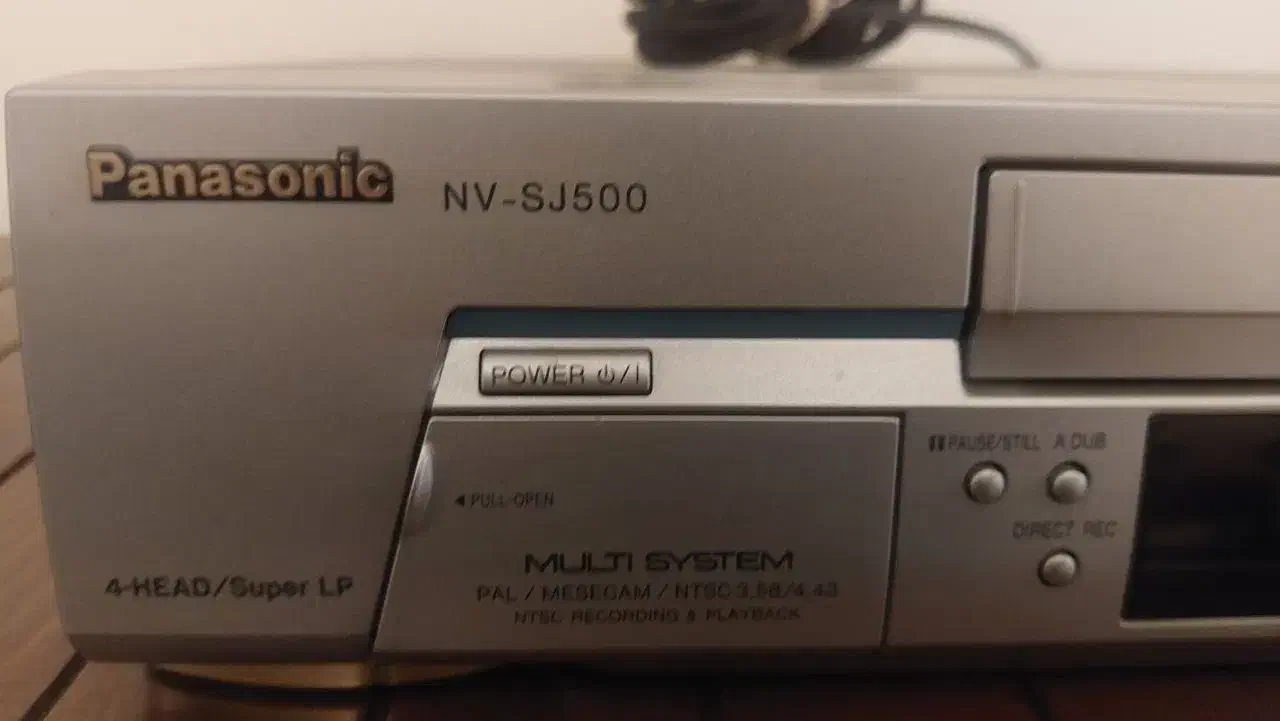 ویدیو پلیر VHS   Panasonic NV-SJ500|پخش‌کننده DVD و ویدیو|تهران, یوسف‌آباد|دیوار