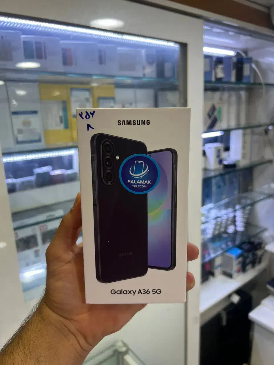 گوشی پلمب باز نشده زیر قیمت بازار a36رام ۸|موبایل|امیدیه, |دیوار
