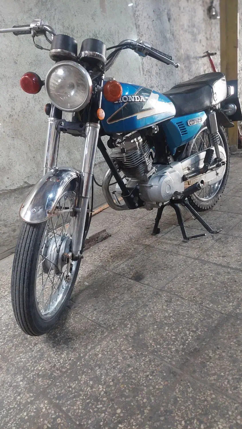 موتور ۱۲۵ مدل 87|موتورسیکلت|اصفهان, عاشق‌آباد|دیوار