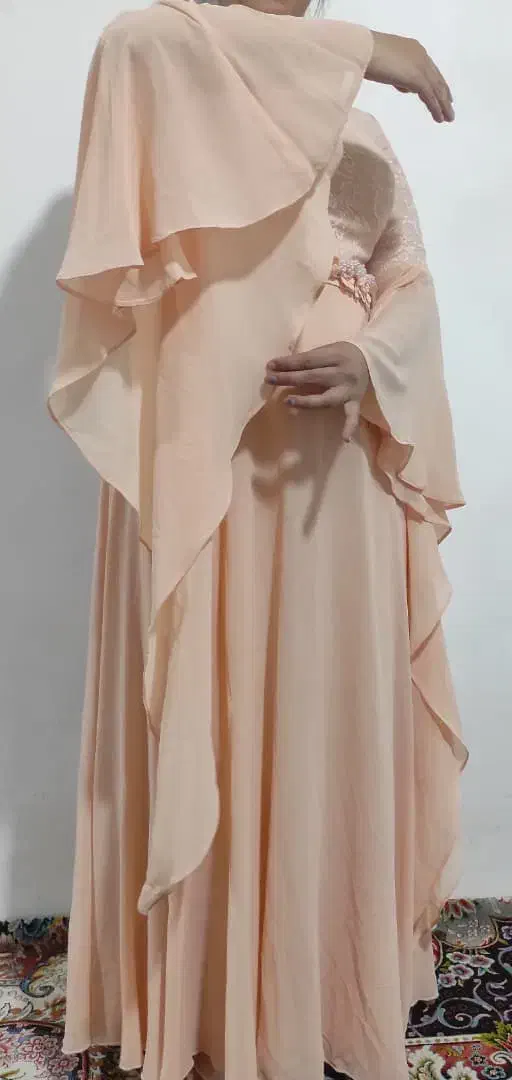 لباس مجلسی|لباس|بروجرد, |دیوار