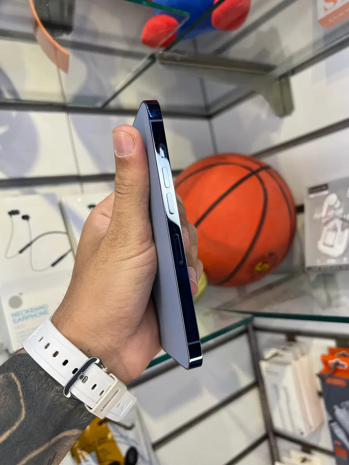 ایفون ۱۳ پرو ۲۵۶گیگ در حد اک|موبایل|اهواز, نادری|دیوار