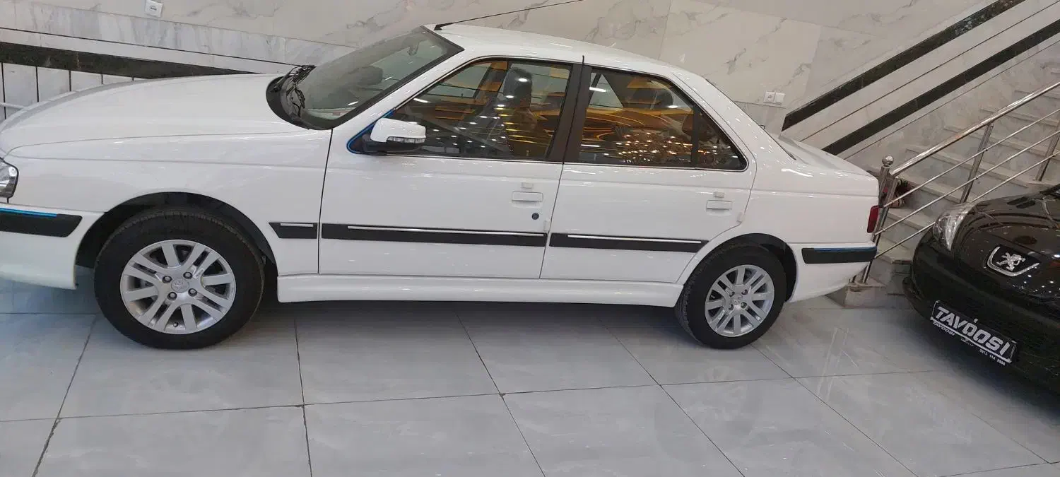 پارس سال ۴۰۲ خشک با رینگ و مانیتور|خودرو سواری و وانت|خمینی‌شهر, |دیوار