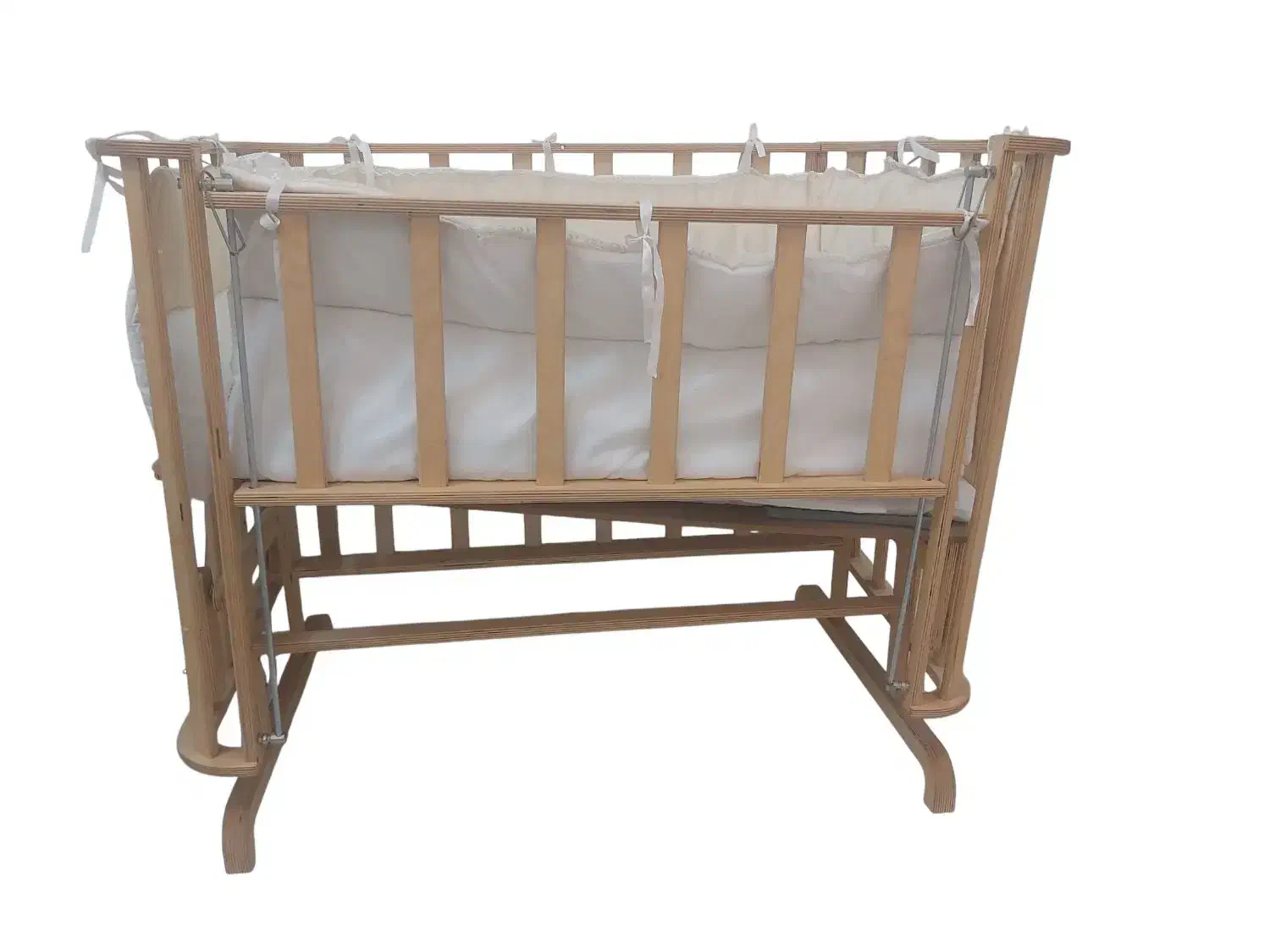 گهواره تمام چوب آنجل لند|اسباب و اثاث بچه|قم, شهرک فاطمیه|دیوار