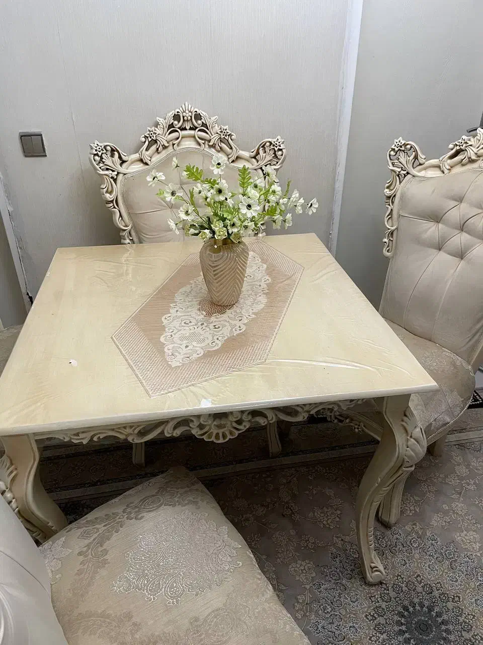 میز نهار خوری 4نفر سلطنتی چوب راش|میز و صندلی غذاخوری|فردیس, نسترن غربی|دیوار