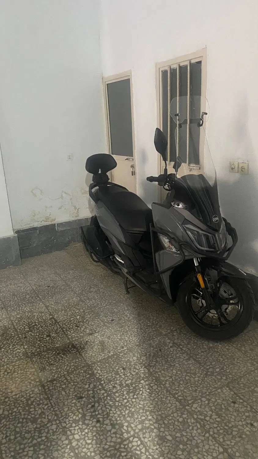 sym j200|موتورسیکلت|کرج, مهرویلا جنوبی|دیوار