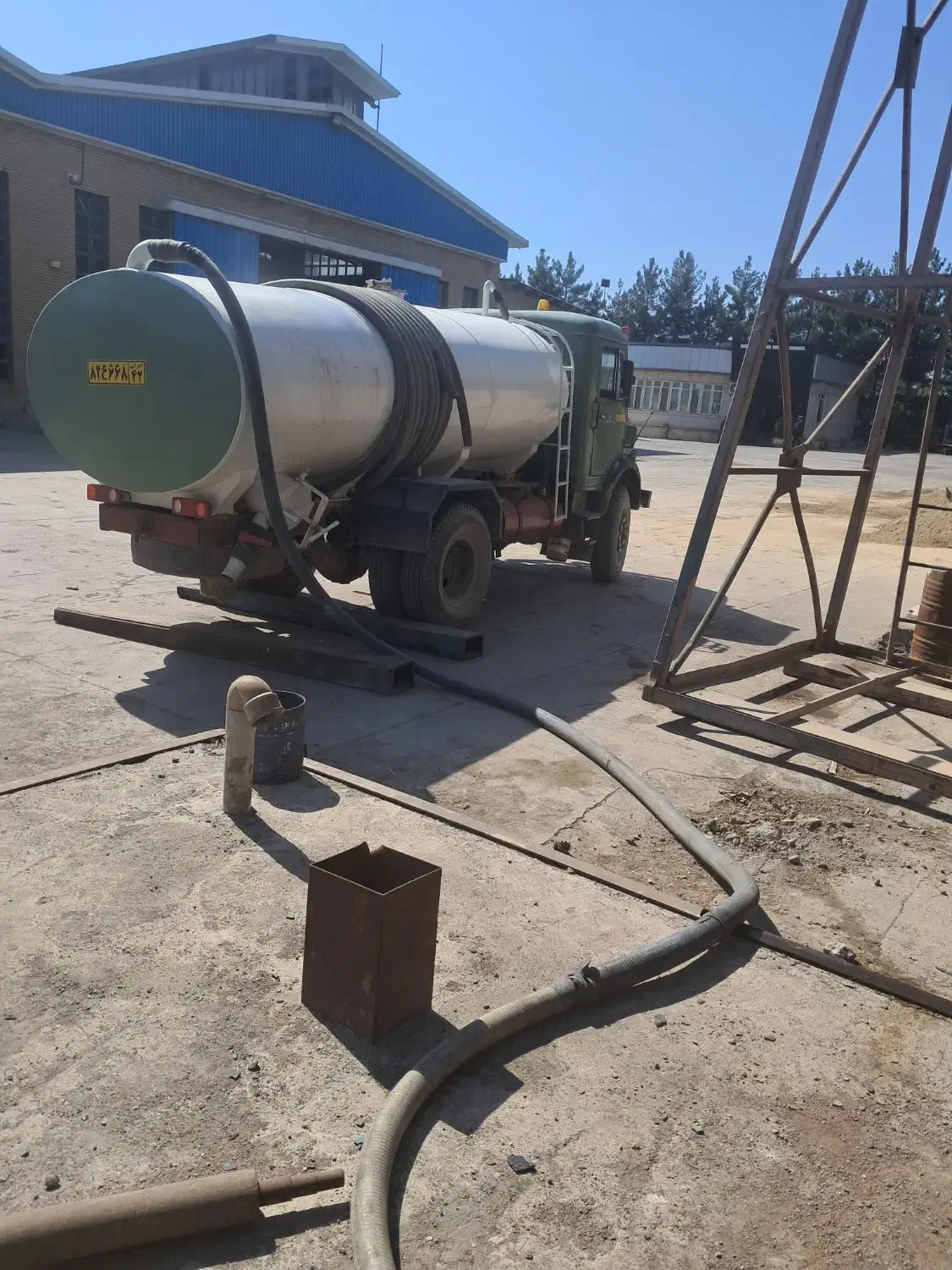 بنز۹۱۱تانکرتخلیه فاضلاب مدل۶۳|خودرو سنگین|چناران, |دیوار