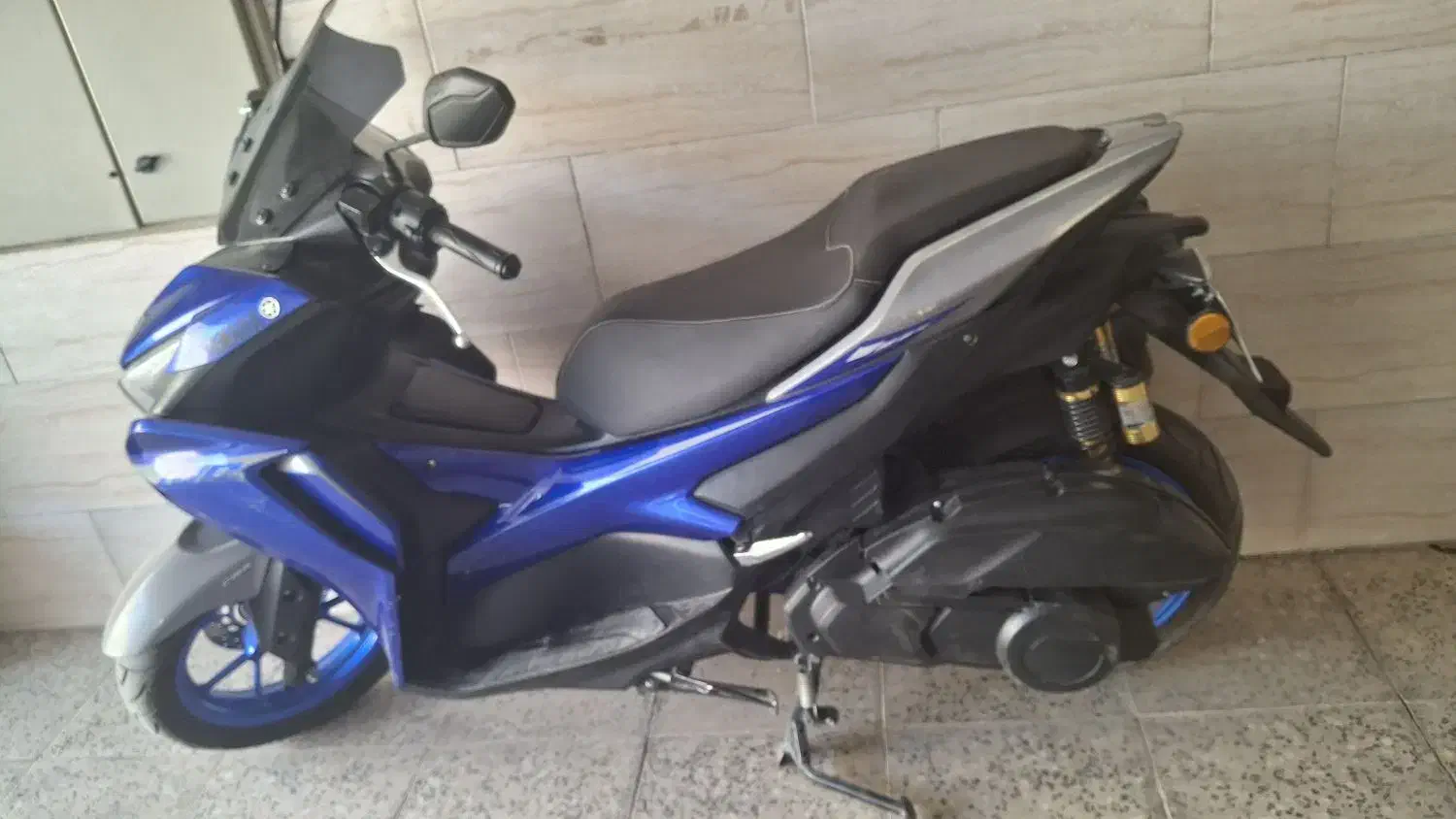 آیروکس ۱۸۰ مدل ۲۰۲|موتورسیکلت|کرج, میدان میوه و تره بار مرکزی|دیوار