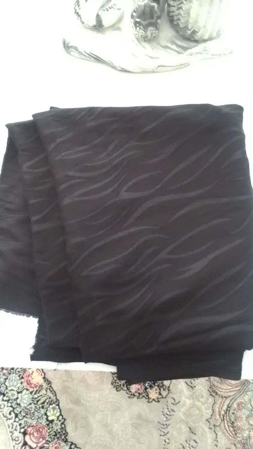 پارچه چادری|لباس|رباط‌کریم, مسکن مهر آبشناسان|دیوار