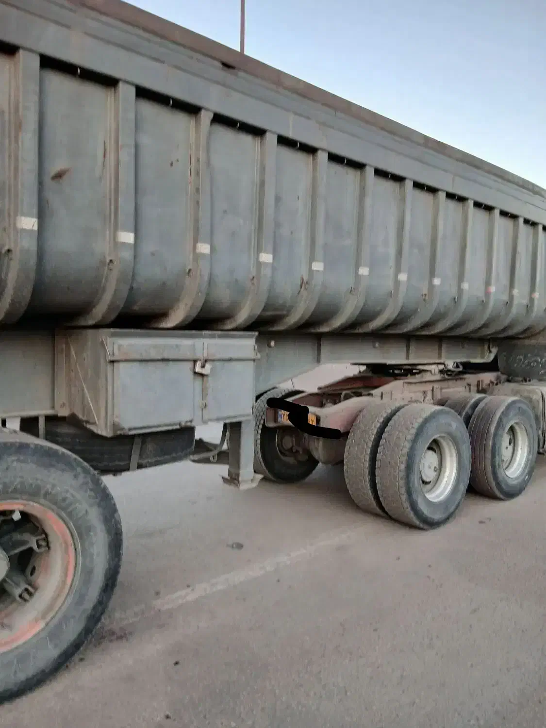 تریلی کمپرس چرخ ۲۴|خودرو سنگین|شیراز, ریشمک|دیوار