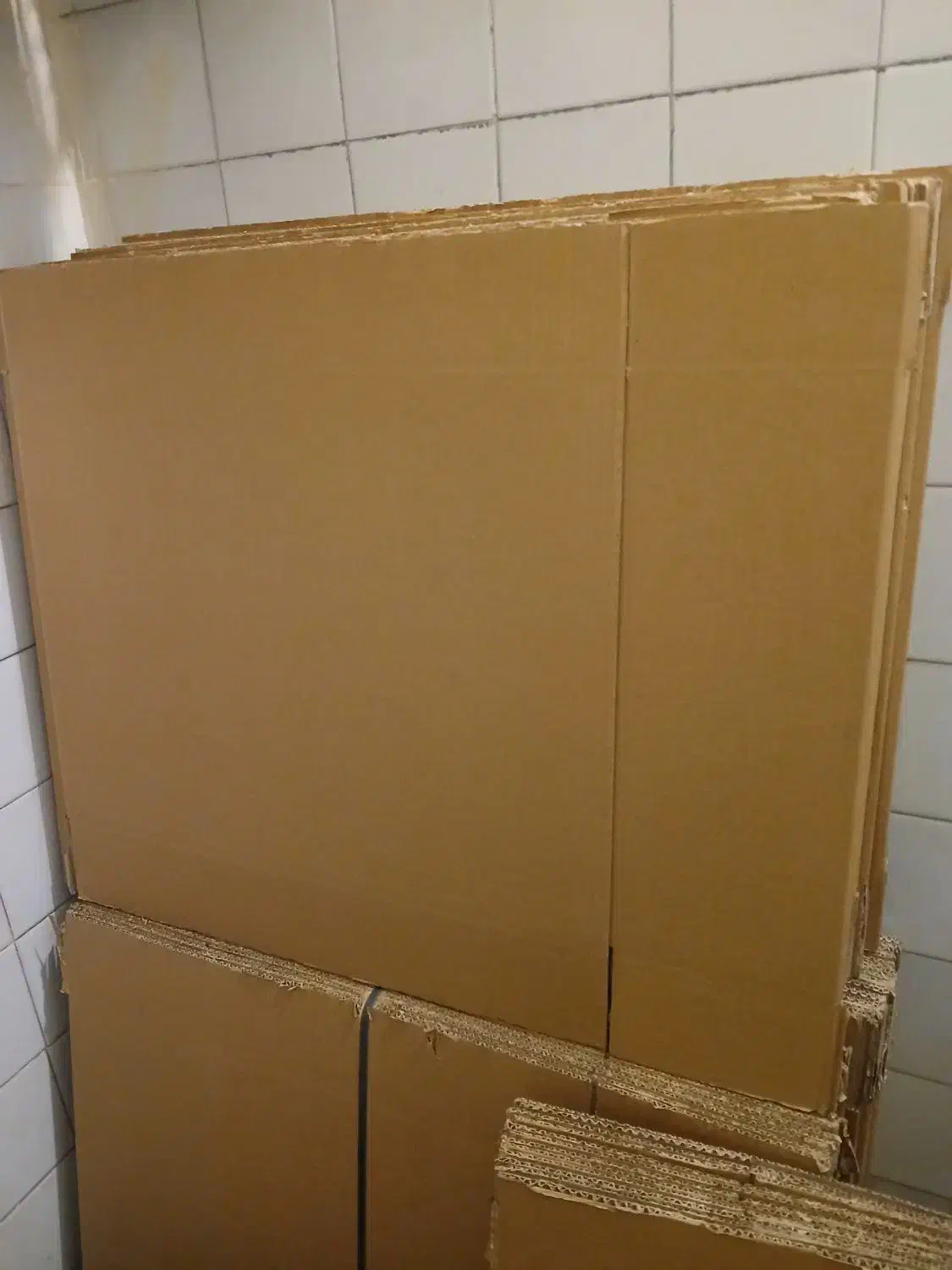 تعدادی کارتن نو ساعت در سایزهای مختلف|ابزارآلات|تهران, امام زاده عبدالله|دیوار