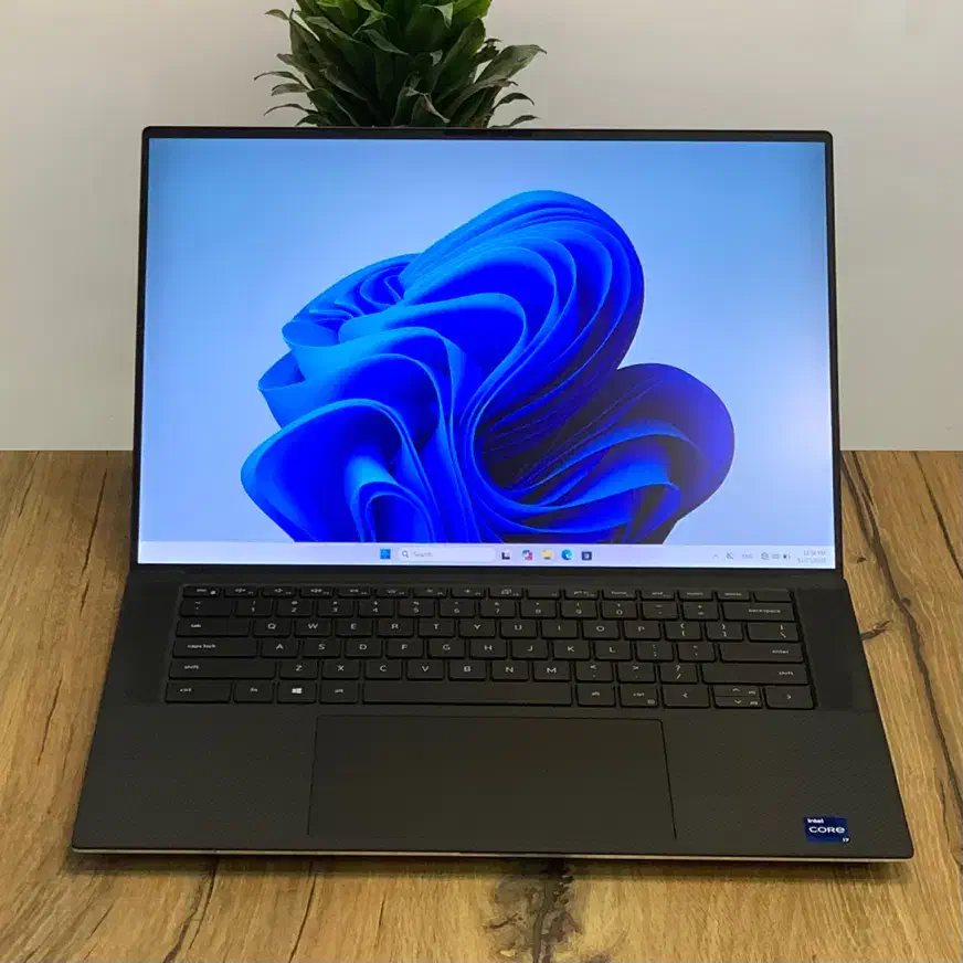 لپ‌تاپ Dell XPS 9510 / قدرت و زیبایی در یک لپ‌تاپ|رایانه همراه|مشهد, ارشاد|دیوار
