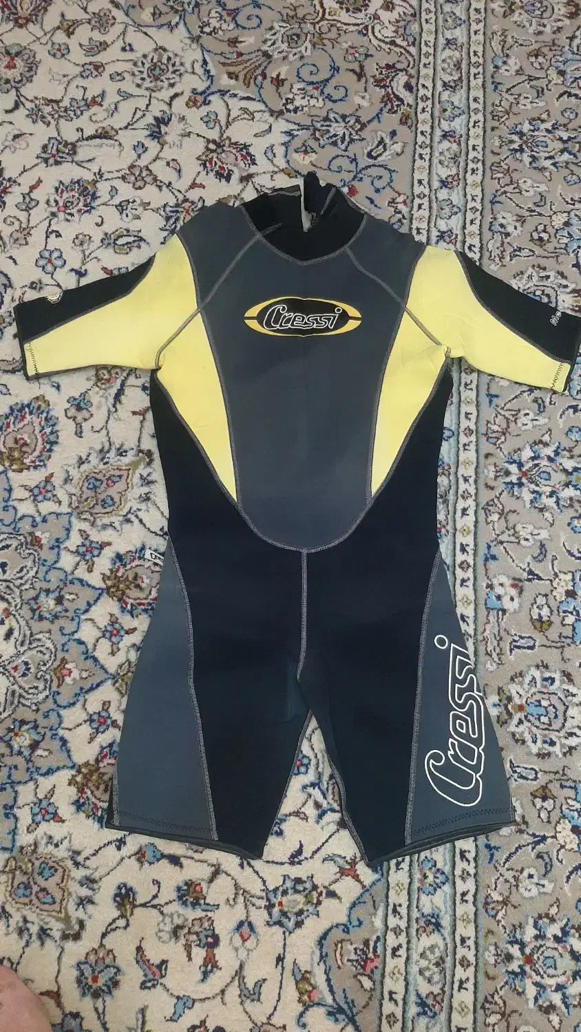 لباس غواصی مارک معروف gressi|غواصی و ورزشهای آبی|تهران, آهنگران (سراسیاب دولاب)|دیوار