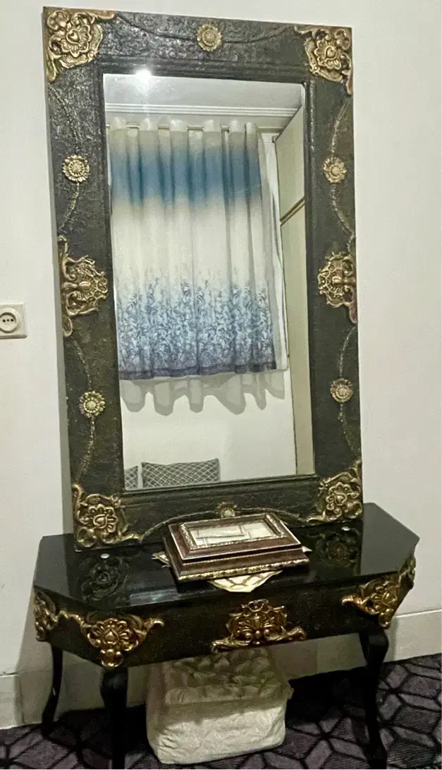 آیینه وکنسول|بوفه، ویترین، کنسول|زاهدان, |دیوار