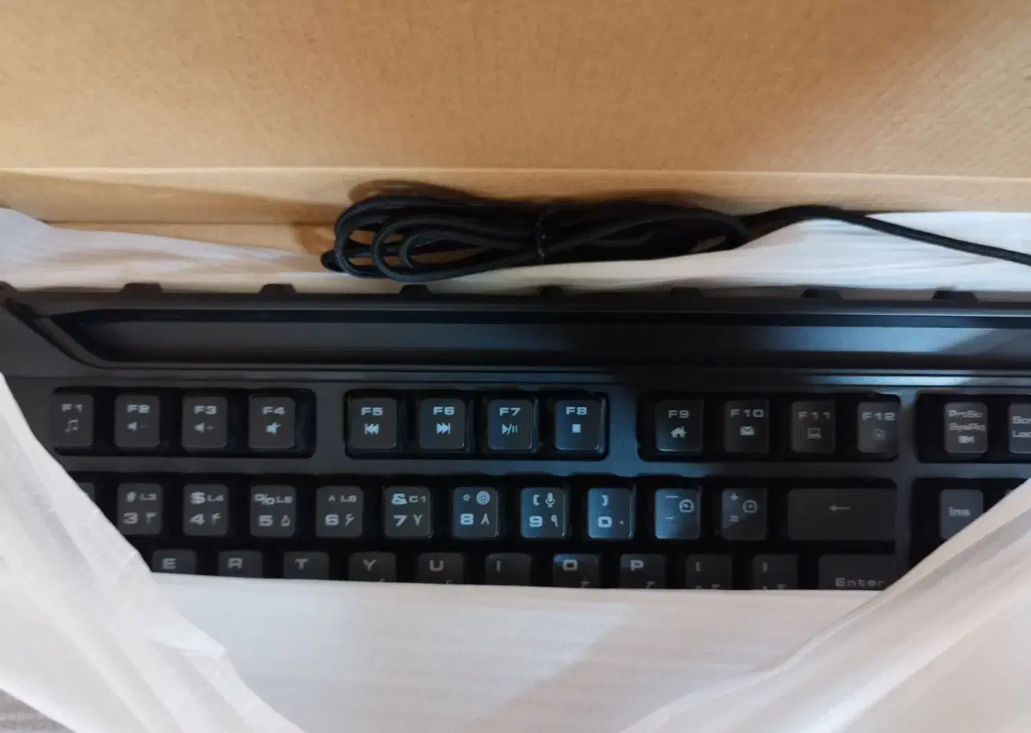 کیبورد keyboard گرین Green RGB GK702|قطعات و لوازم جانبی رایانه|اصفهان, بهارستان|دیوار