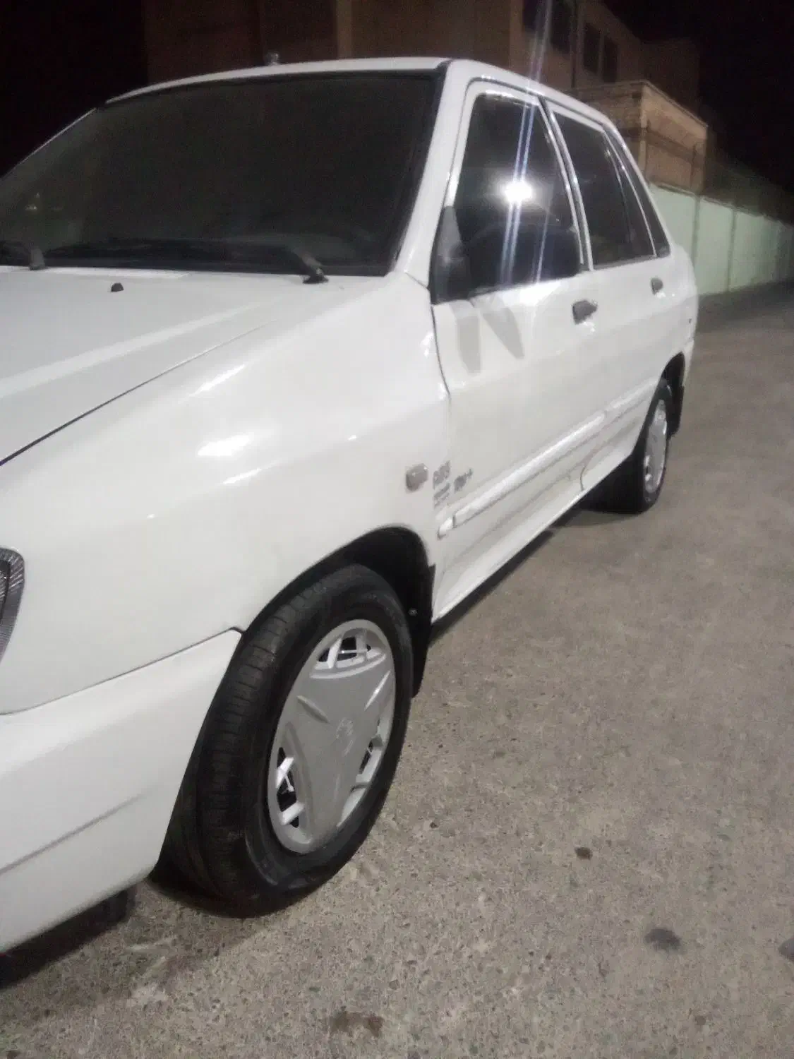 پراید۱۳۲مدل۹۰سفیدهیدرولیک سالم|خودرو سواری و وانت|اسلامشهر, شهرک توحید|دیوار