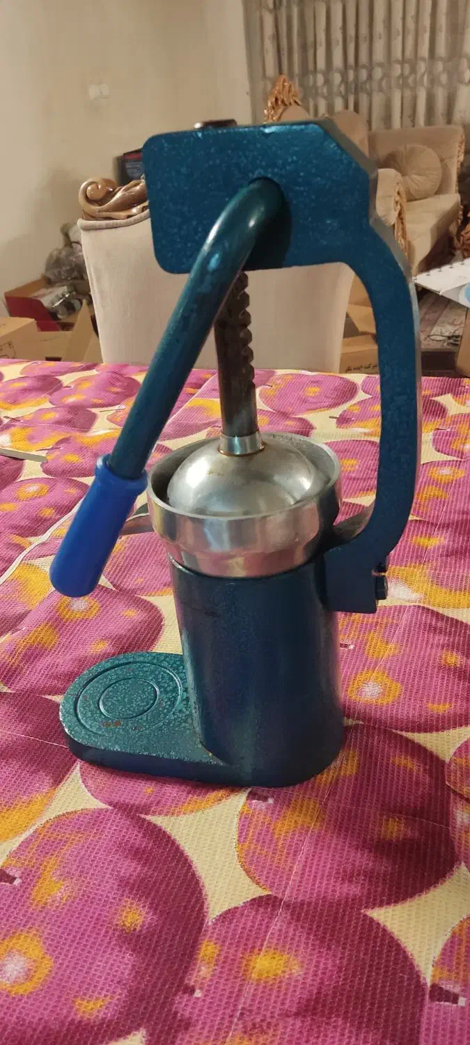 آب انار گیری|آبمیوه‌گیر و آب‌مرکبات‌گیر|تهران, خزانه|دیوار