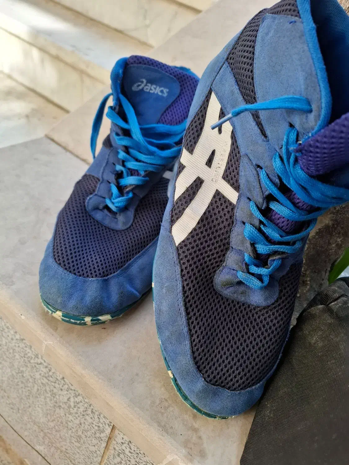 کفش کشتی اسیکس درجه یک|کیف، کفش، کمربند|قهدریجان, |دیوار