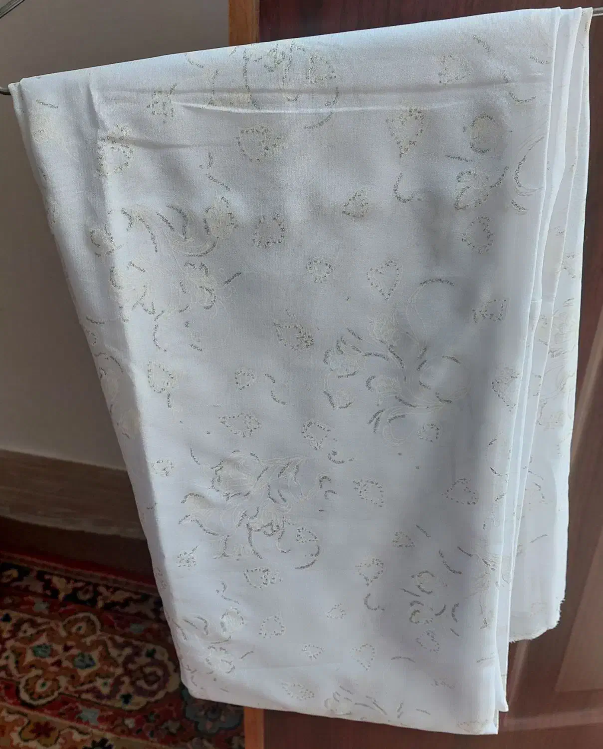 ۲ قواره چادر سفید نو|لباس|کرمانشاه, |دیوار