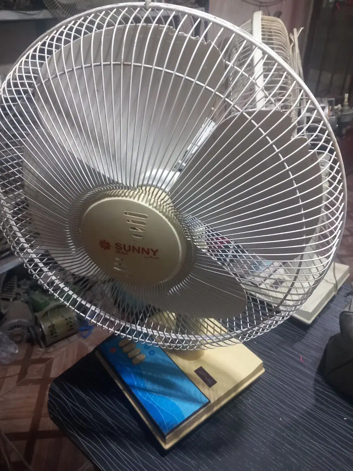 پنکه پارس خزر سالم|پنکه و تصفیهکنندهٔ هوا|اسفراین, |دیوار