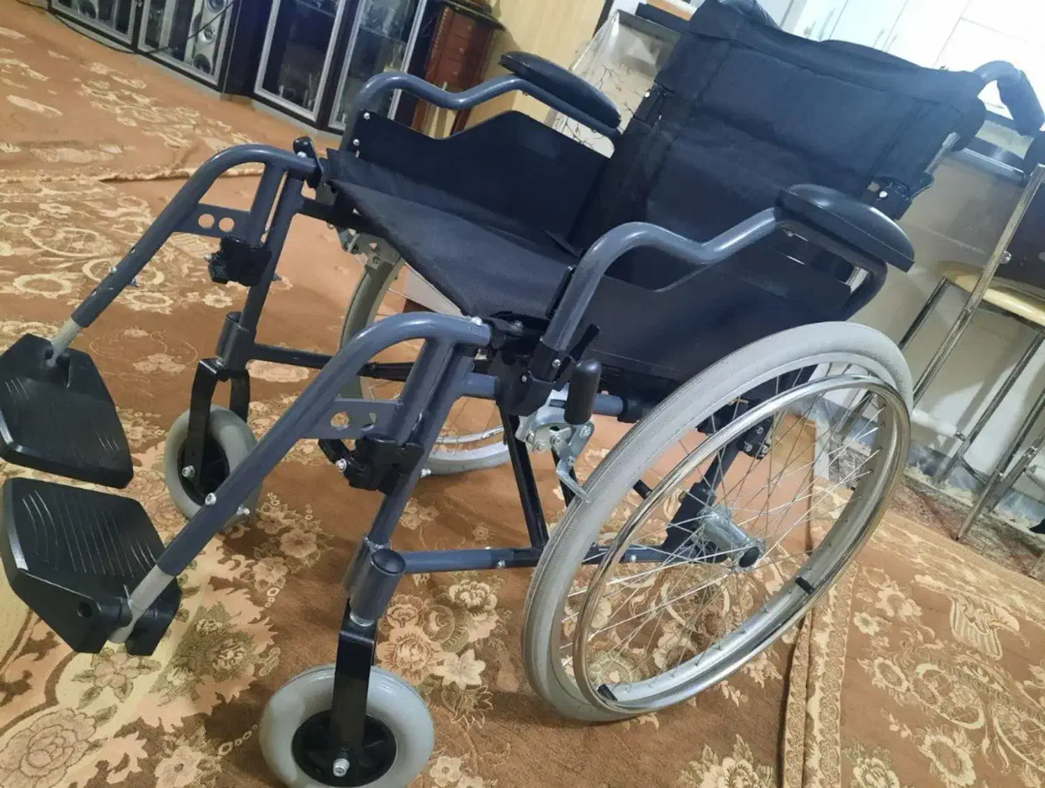 ویچلر نو،آکبند بسیار،شیک|آرایشی، بهداشتی، درمانی|همدان, |دیوار