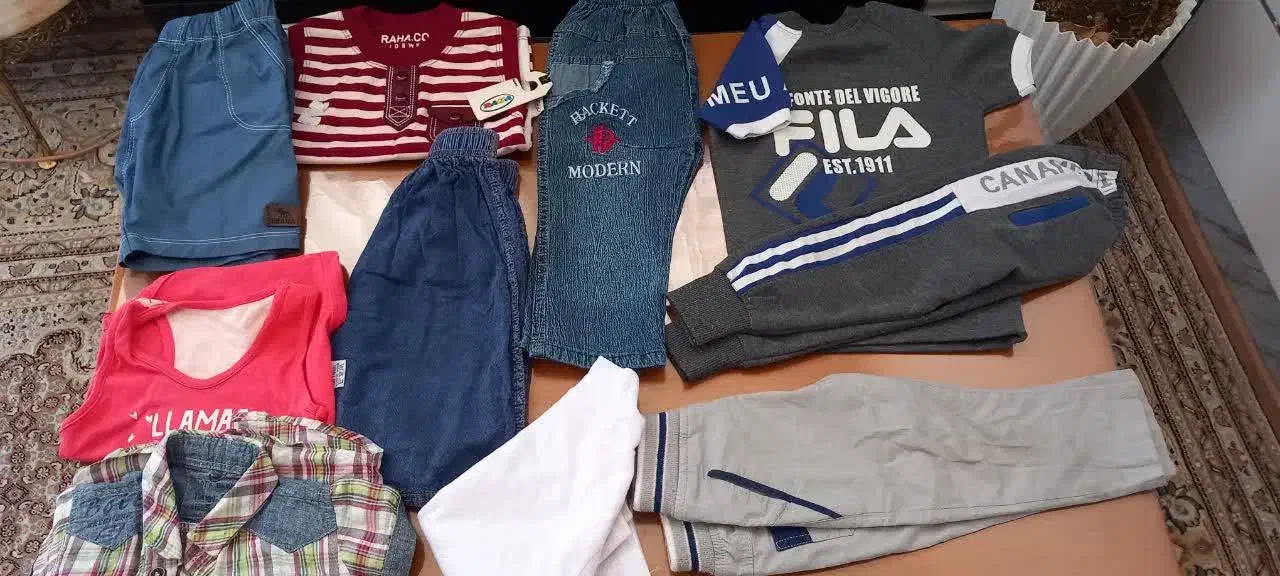 لباس بچگانه نو نو و در حد نو|کفش و لباس بچه|اراک, |دیوار