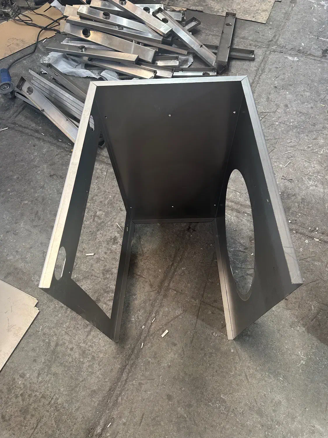 کارگر فنی خمکاری برشکاری مونتاژ تولید|استخدام صنعتی، فنی، مهندسی|قیامدشت - خاورشهر, |دیوار