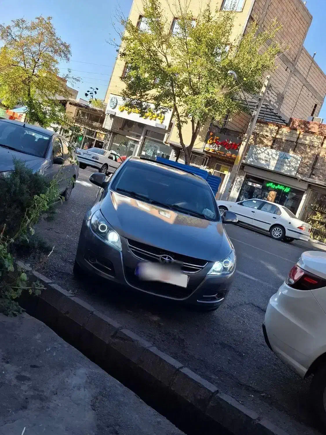 جک j5 اوتوماتیک معاوضه با خودرو|خودرو سواری و وانت|تبریز, |دیوار