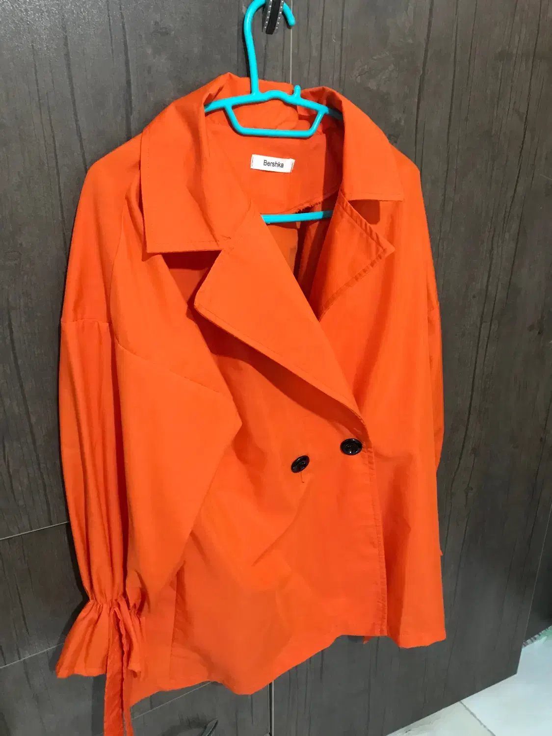 مانتو عروسکی،مانتو کتی|لباس|رشت, باهنر|دیوار