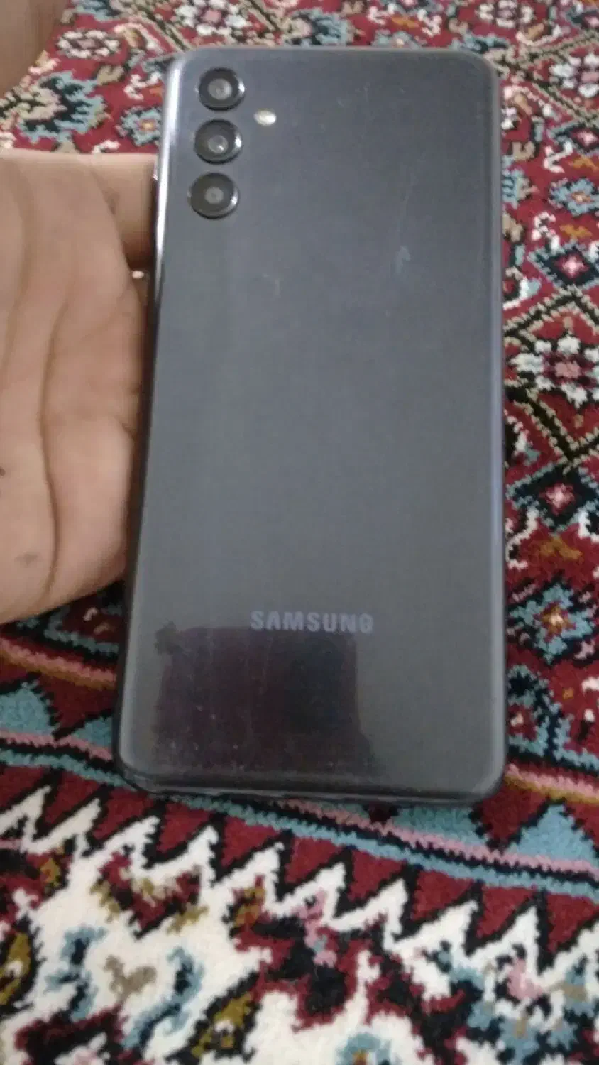 گــوشـی «(M13)»|موبایل|انگوت, |دیوار